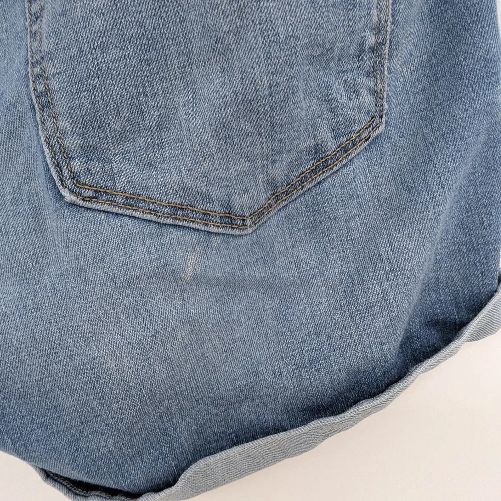 Distressed Denim Cutoff‎ Shorts Boyfriend Fit Old Navy 14 Regular